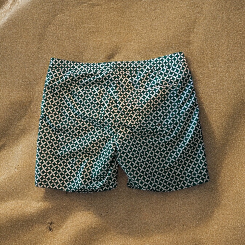 Ibiza Men’s Swim Trunks, 7” Length. Size 34. - Picture 4 of 5